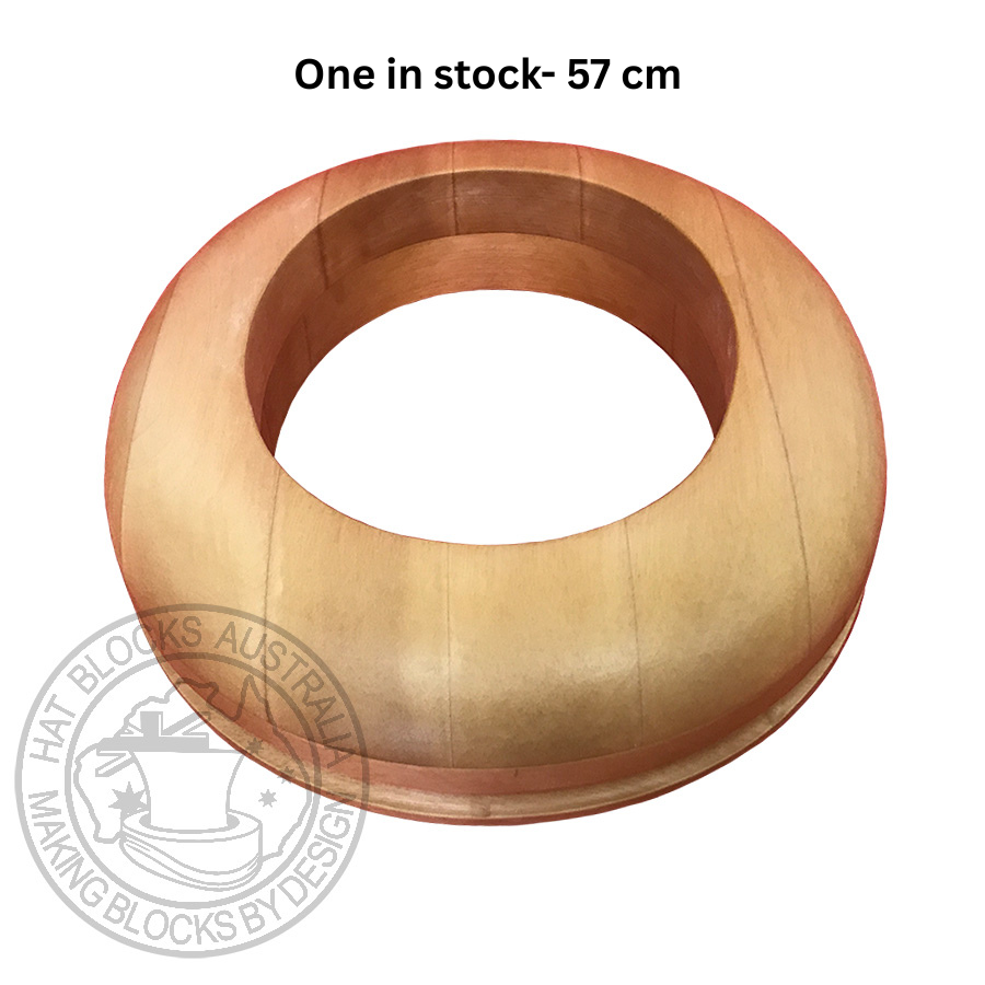708 Flange brim 57 cm - one in stock